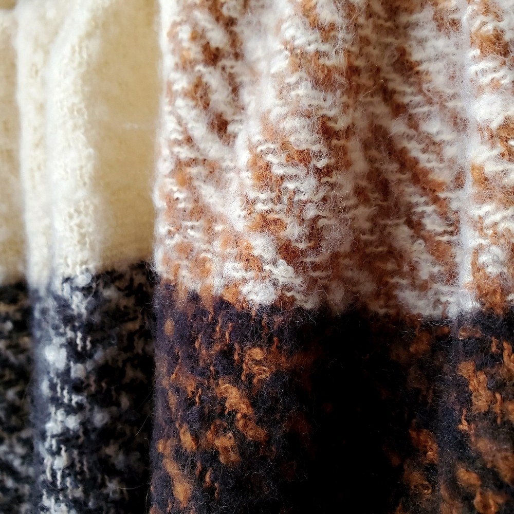 SOFT & COZY Scarf Boucle Earth Tone - Picture 12 of 12
